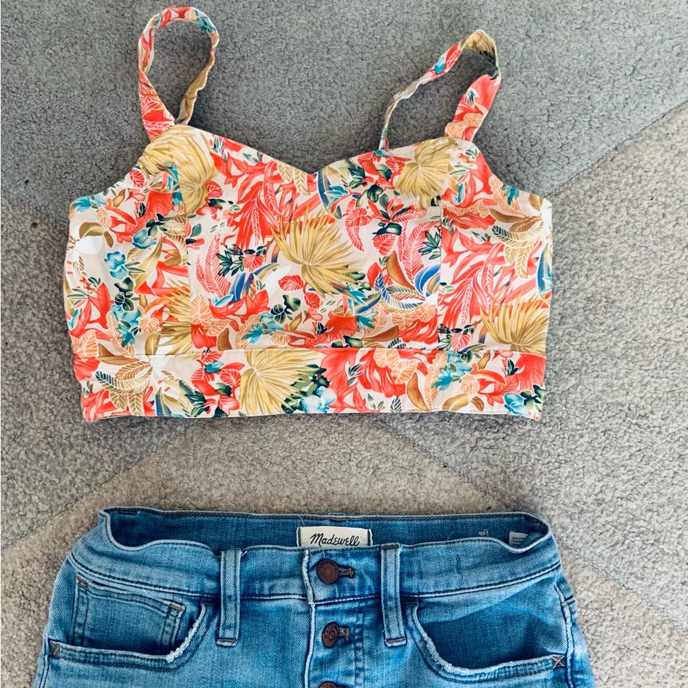 Fifty Street Floral Crop Top/Tank with Sweetheart Cut